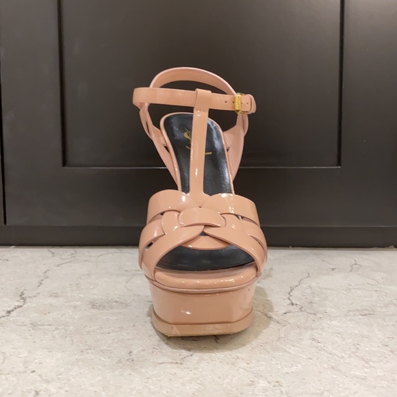 SAINT LAURENT Patent Tribute 75 Platform Sandals - Picture 5 of 16